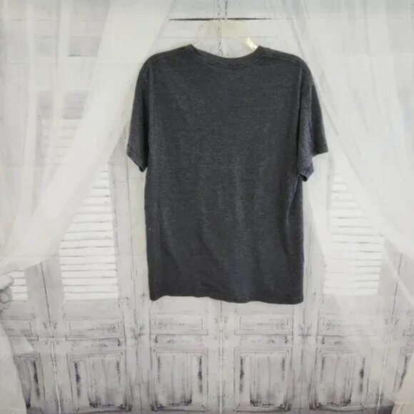 Captain America T-Shirt - Picture 2 of 2